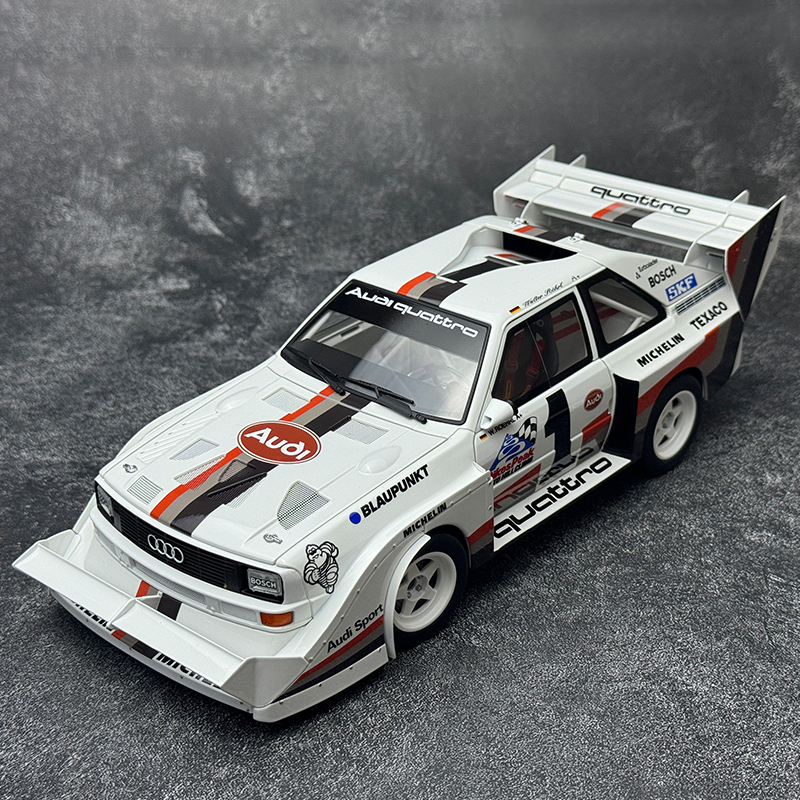 AUTOART 1/18 Audi Sport Quattro S1 Pikes Peak 1987 #1 Racing car
