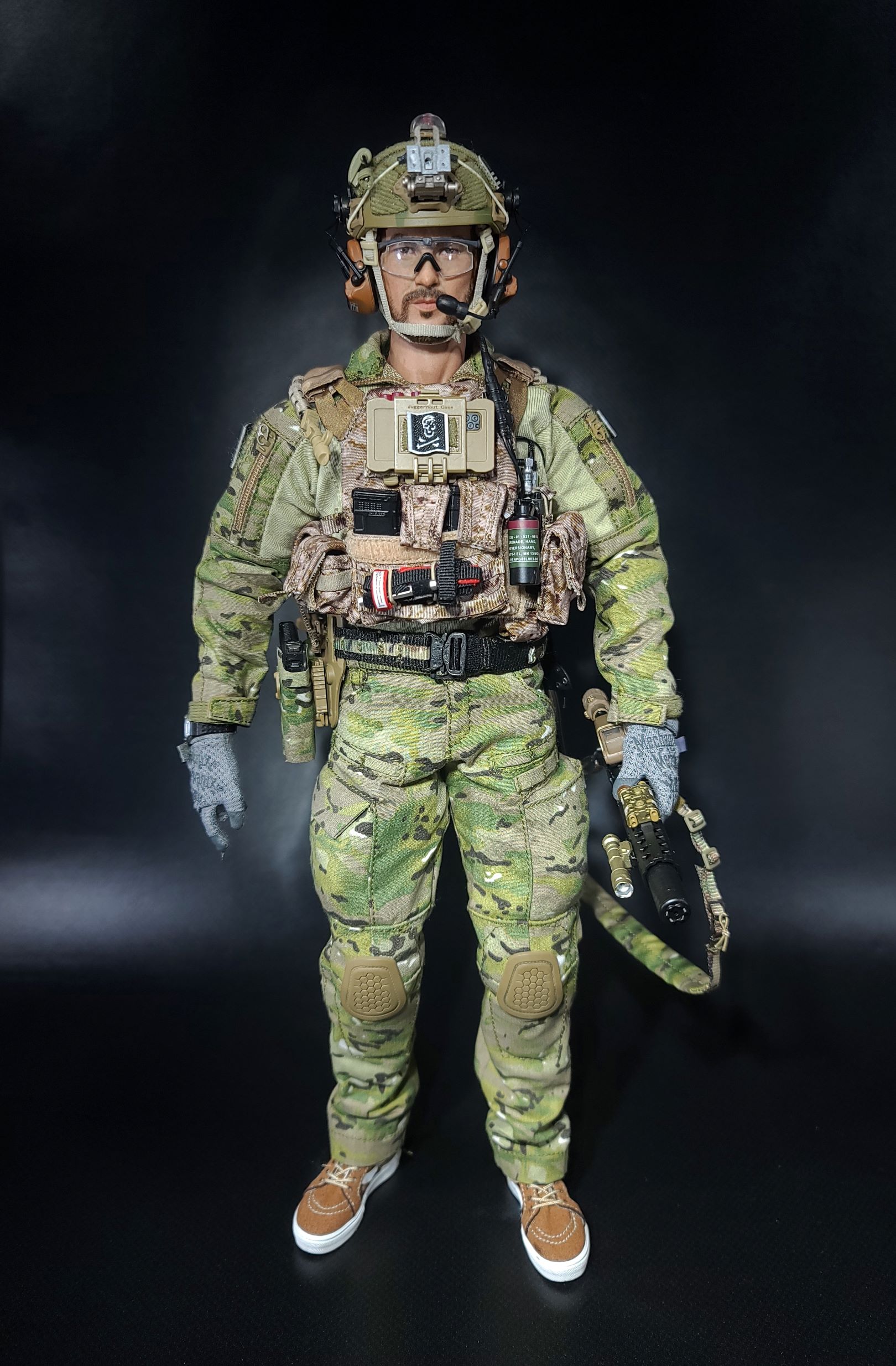DEVGRU Blue Squadron Operator - Kitbashes - Armed Figures