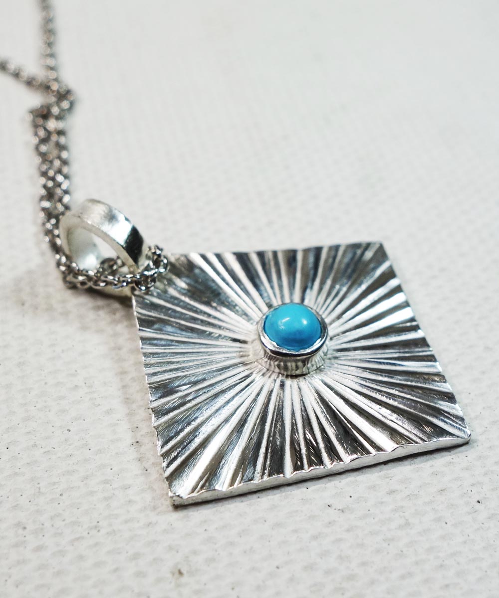 SV1000 SUN BURST NECKLACE(純銀製サンバーストネックレス)｜COLOR