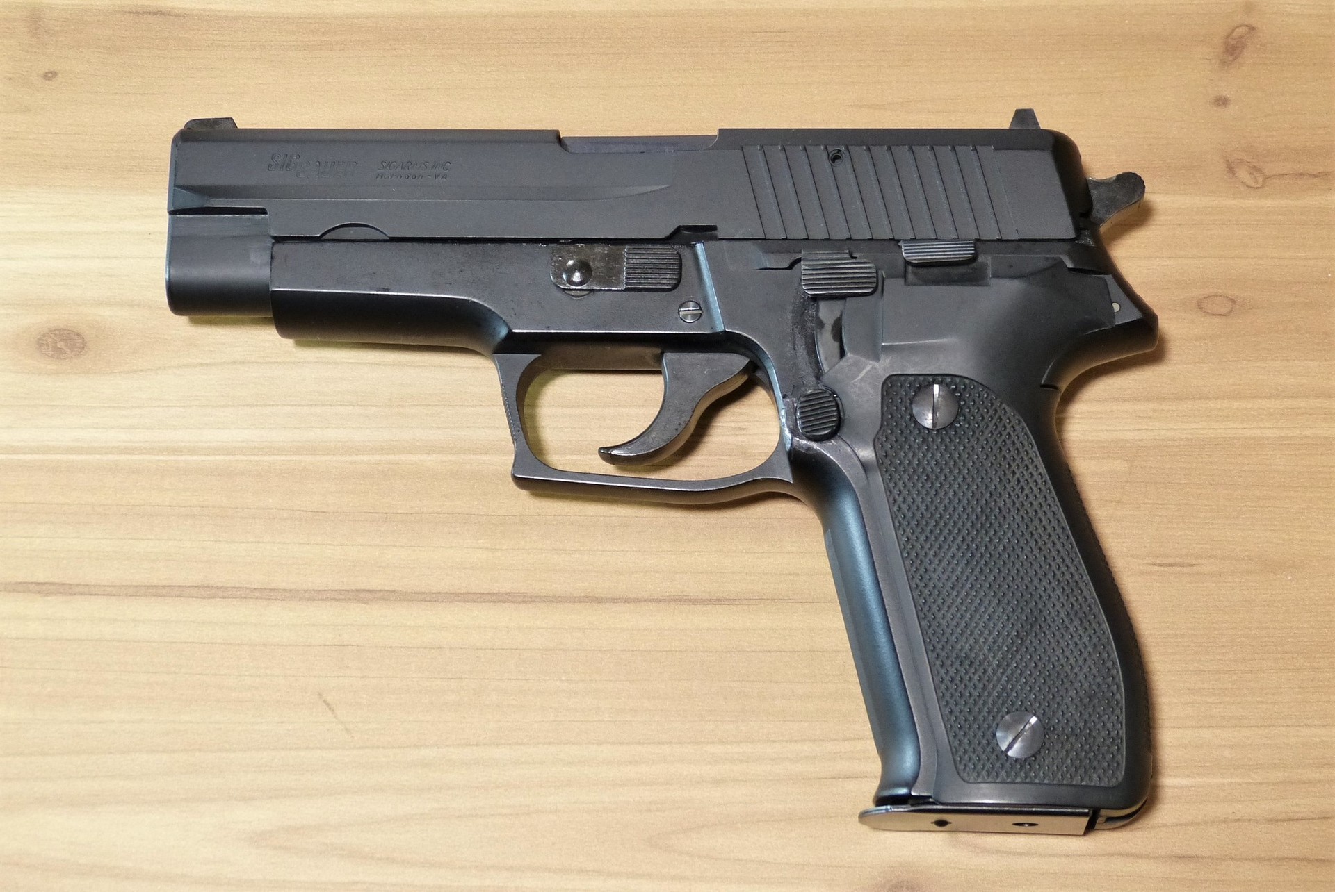 タナカ SIG P226 アーリータイプ ガスブロのレビュー: まる吉の