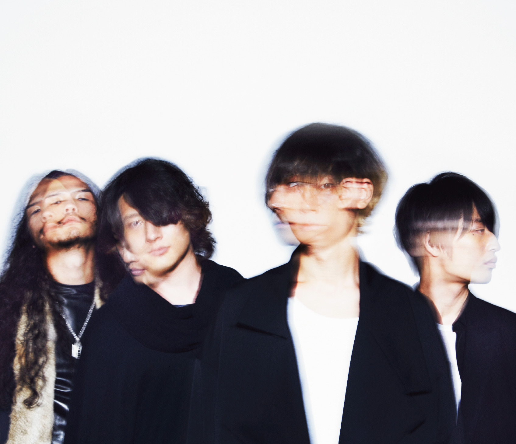 Girl A | ［Alexandros］Official Site