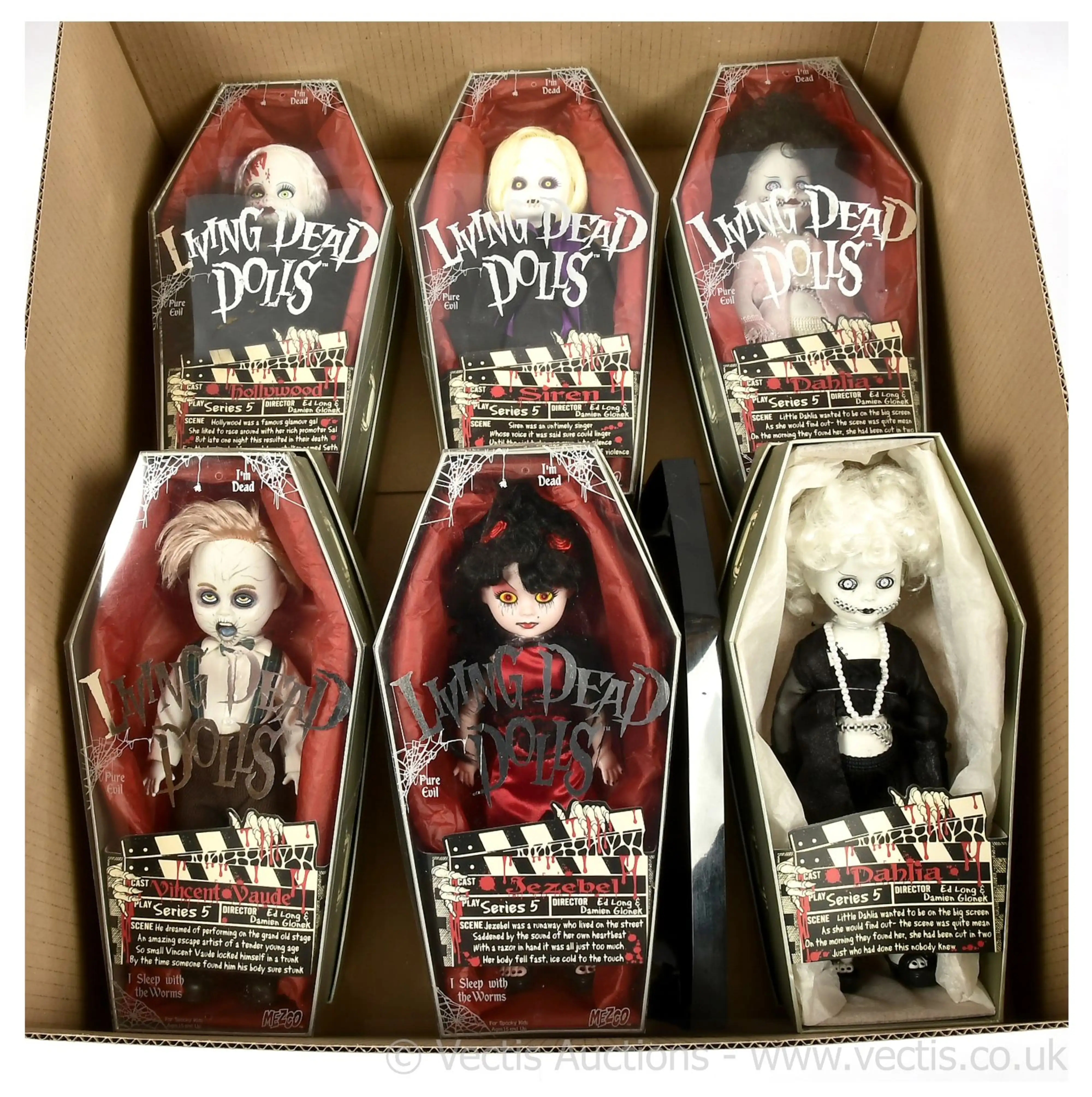 Vectis Auctions | Mezco Living Dead Dolls Series 5 x six