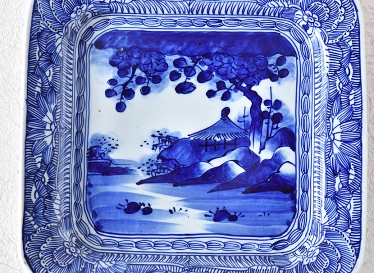 伊万里 染付 ベロ藍 風景画 線描き 四方皿 - 生活骨董と古布の