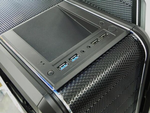 ASCII.jp：あの人気PCケース「CM 690 II Plus」がリビジョン2に進化！