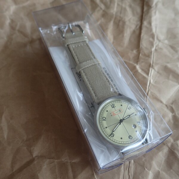 ASCII.jp：京都の老舗帆布鞄「喜一澤」ブランドの腕時計を衝動買い！ (1/2)