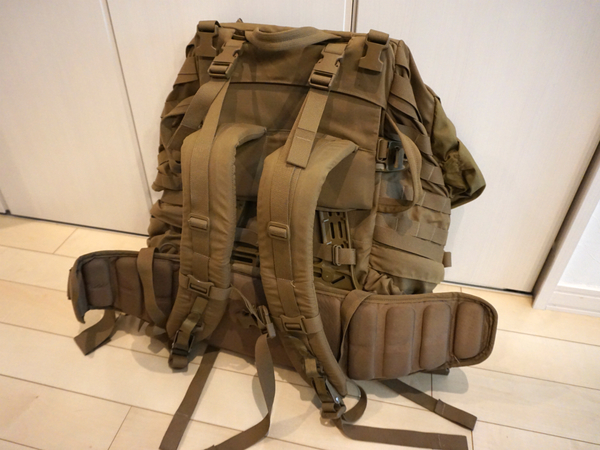 ASCII.jp：米海兵隊のバックパックのメインパックを組んでみました