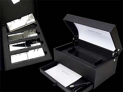 mtribox1_s.jpg