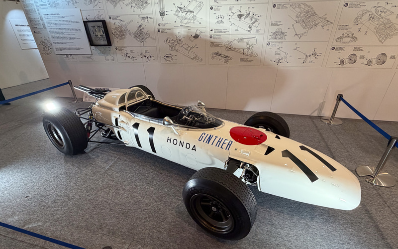 タミヤフェア、角田選手がF1メキシコGPでドライブしたホンダF1初優勝車