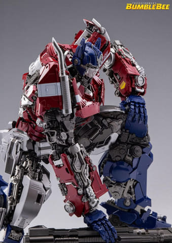 全高約30cmのプラモデル「トランスフォーマー/バンブルビー