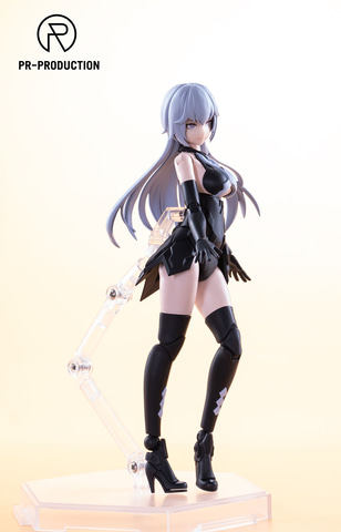 美少女メカプラモ「Project 狩 シリーズ 漣」予約開始。武装時は可変式
