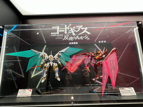 METAL BUILD DRAGON SCALE」で展開中の「コードギアス」、新たなKMFの