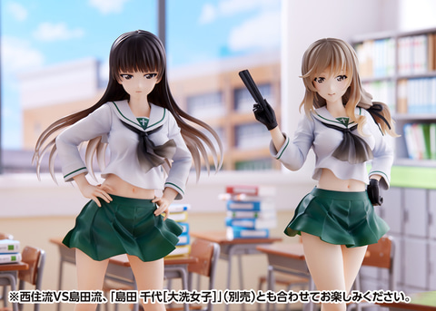 ガルパン 戦車道大作戦！」より大洗女子学園制服姿の家元2人「西住しほ