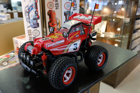 特別企画】【TAMIYA SHOWCASE】35年前の憧れの名車がカッコ可愛く変身