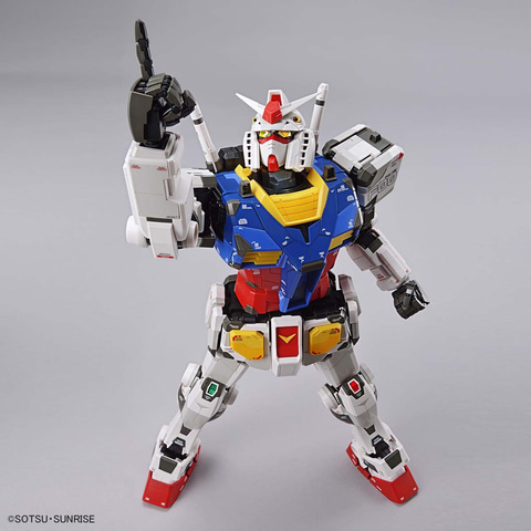 横浜の動くガンダム、脅威の1/48スケールでガンプラ化。「1/48 RX
