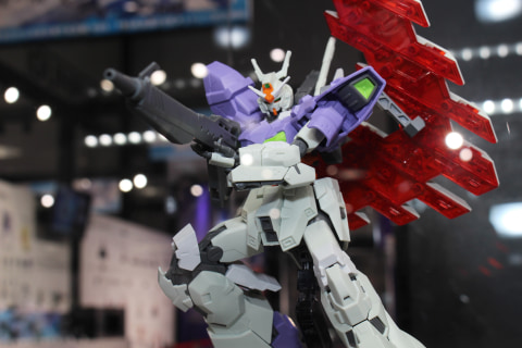 特別企画】【ガンダムベース撮り下ろし】三日月を背負うムーン・ムーン
