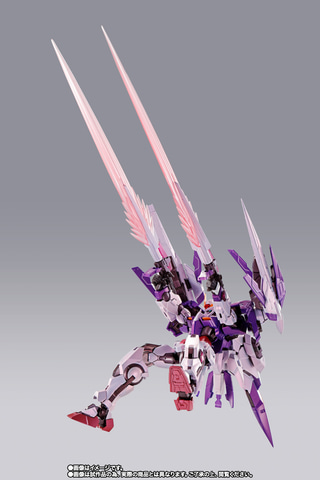 機動戦士ガンダム00」よりMETAL BUILD10周年版「トランザムライザー