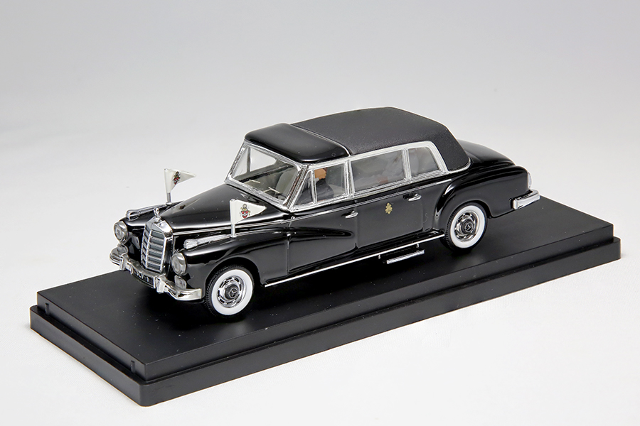メルセデス・マイバッハ S 600 プルマン日本導入記念！歴代プルマンの