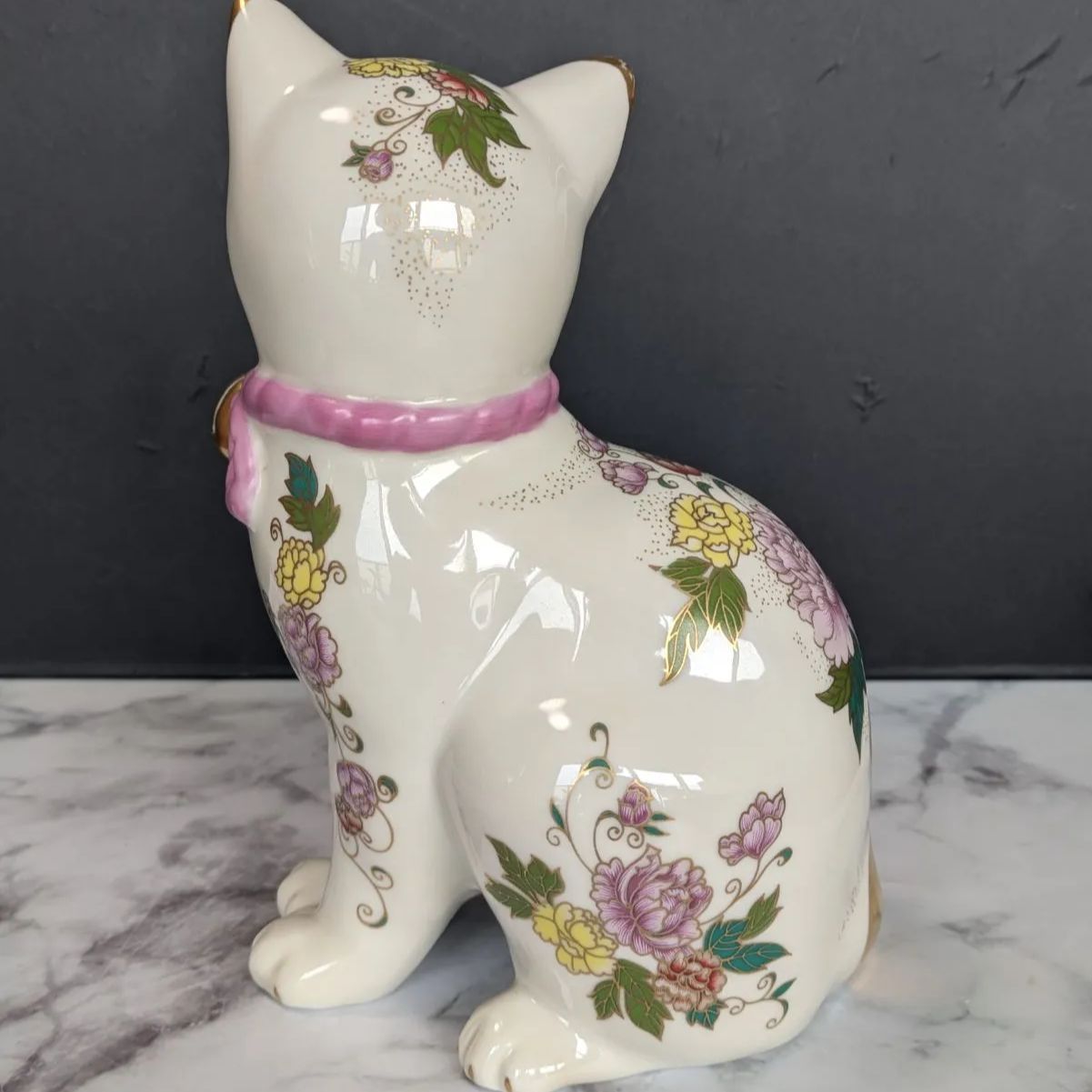 金運】フランクリンミント 猫 置物 薩摩焼 花柄 招き猫 陶器人形
