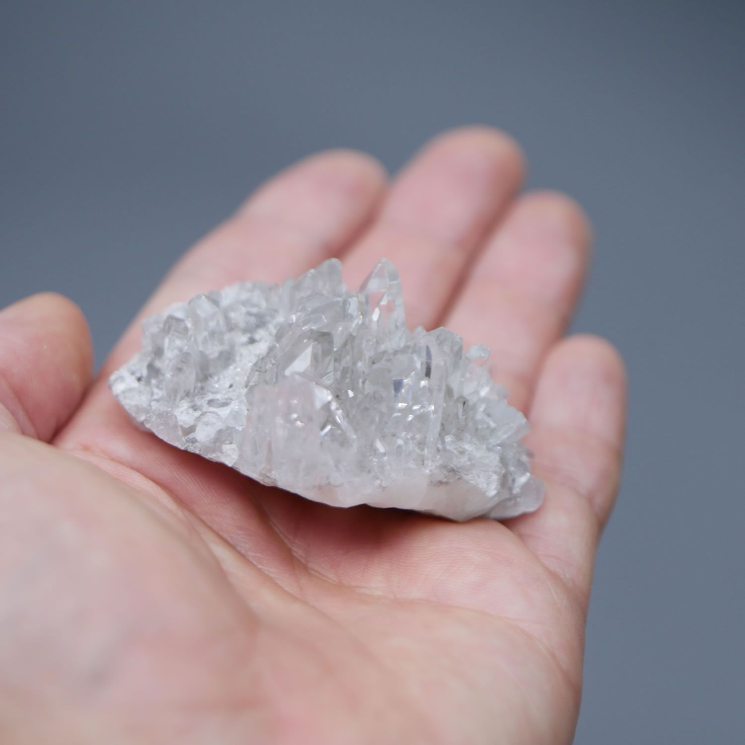 四川省産 菊花水晶 クラスター 1点物 約57g（レインボー部分あり