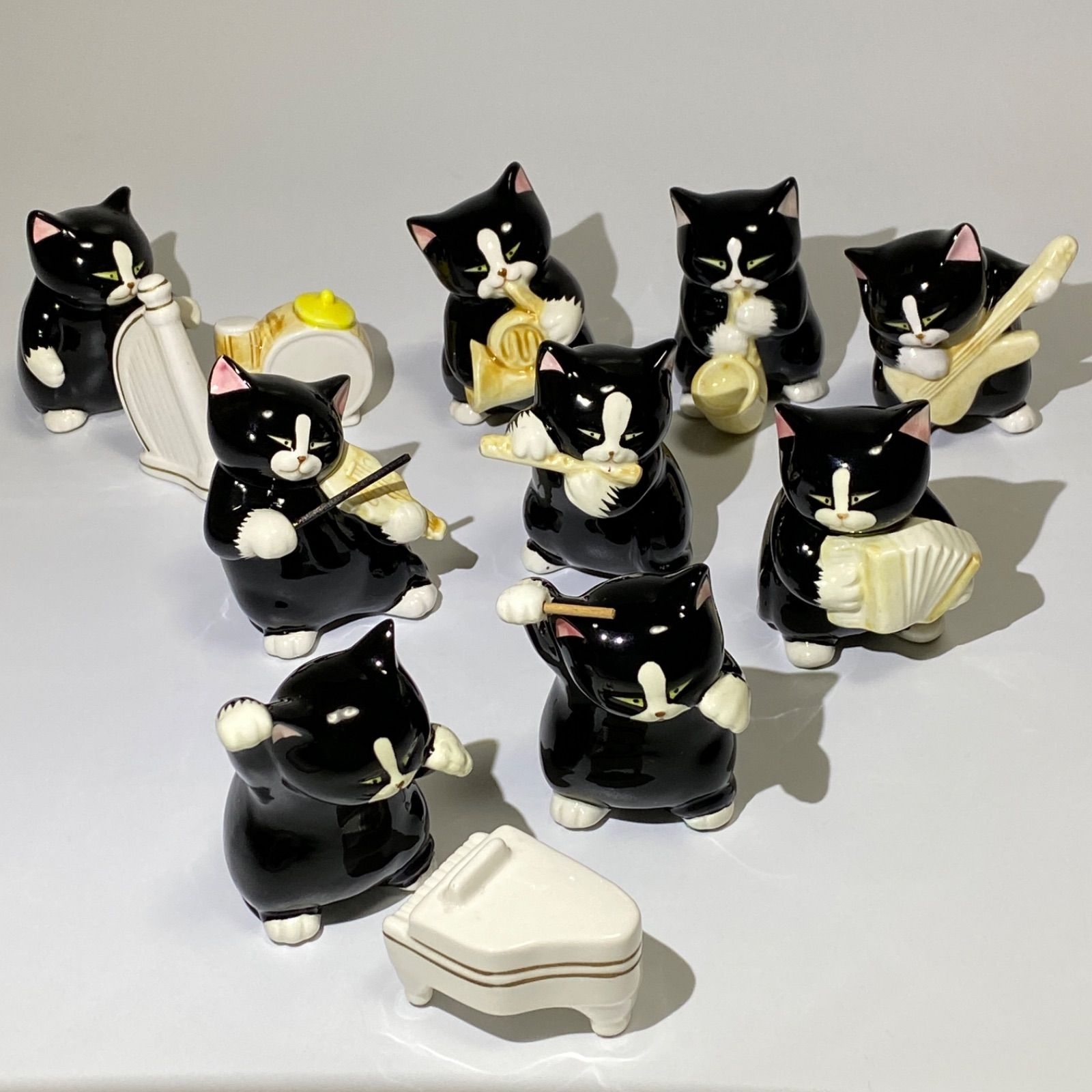 黒猫楽団 9体 セブンコーポレーション 猫のオーケストラ 陶器 置き物