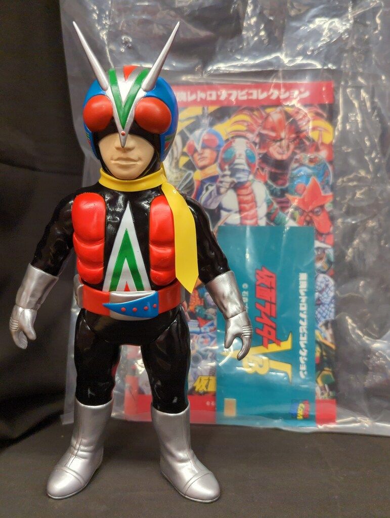 メディコム・トイ 東映レトロソフビコレクション 仮面ライダーV3