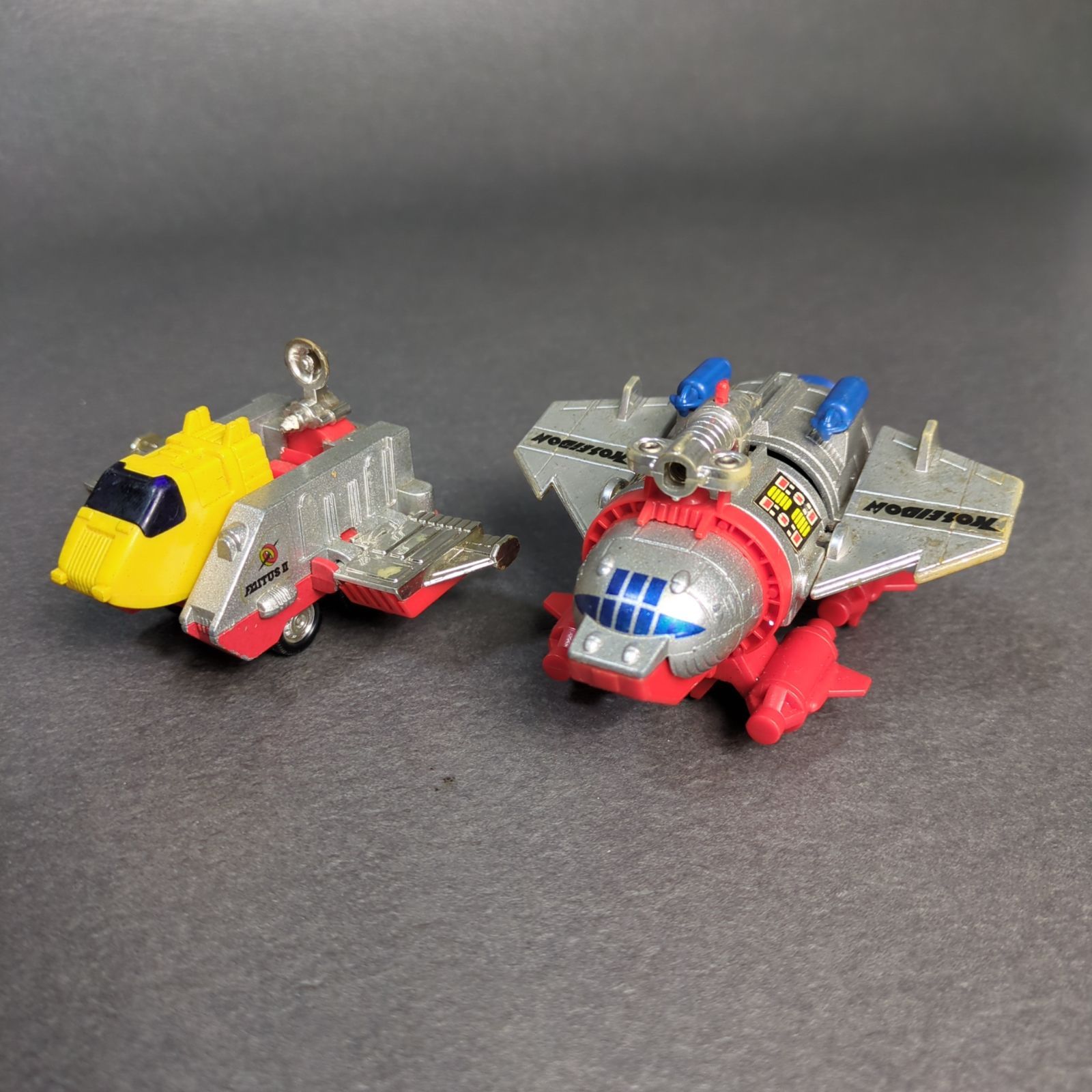コセイドン ファイタスI✳︎II号① 昭和レトロ】トミー 恐竜戦隊