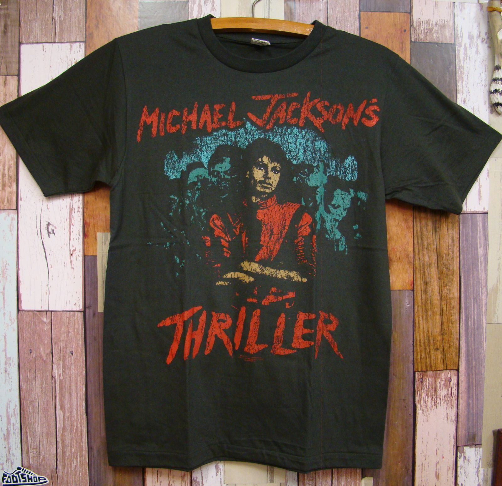 新品マイケルジャクソン【THRILLER】スリラー☆Tシャツ☆YOU着☆Bunny