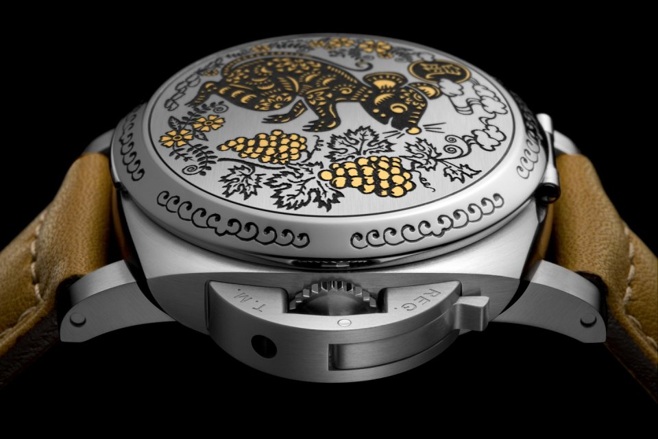 パネライ 恒例の干支シリーズ、 「ルミノール シーランド- 44MM」(子年