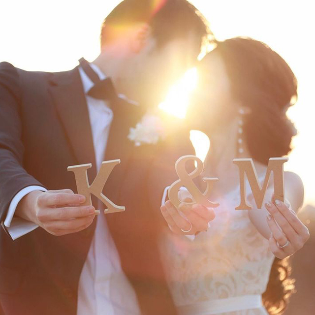 イニシャルオブジェ」がプチプラで人気！結婚式での使い方＆アレンジ