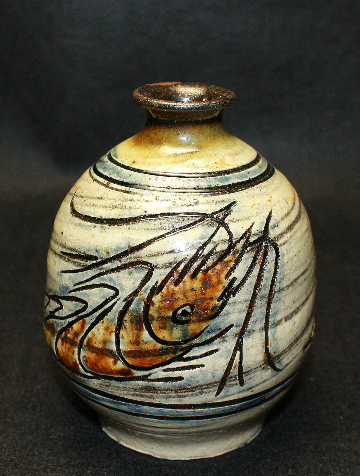 26233 人間国宝 金城次郎 魚紋徳利 KINJO Jiro – アート飛田