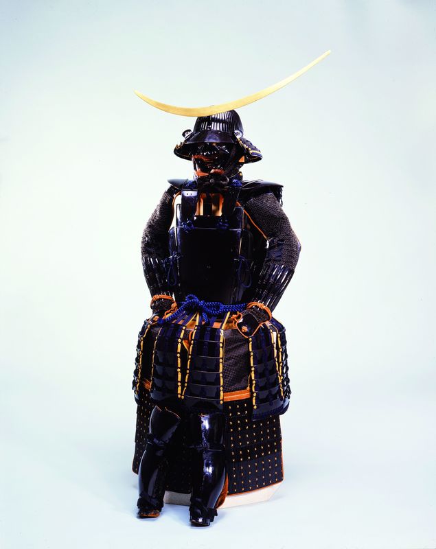 猫武将∠(｀∇´)ゝ白猫(中) 黒甲冑 黒兜 猫武将∠(｀∇´)ゝ白猫(中) 黒