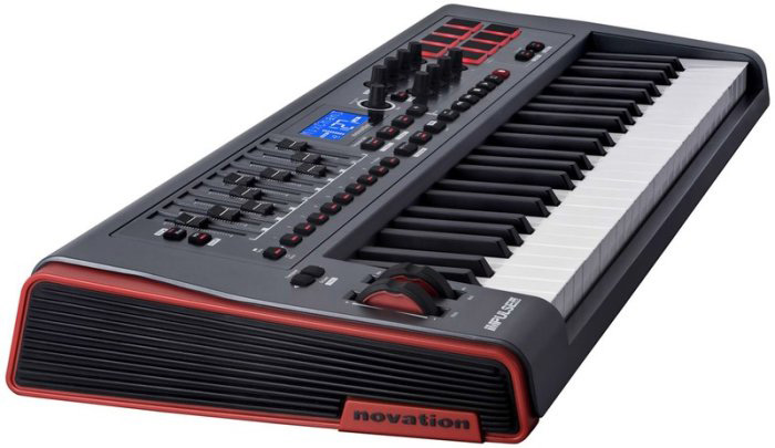 Novation Impulse 61 - atokes.