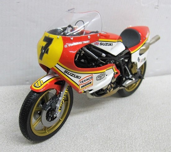 □MINICHAMPS 1/12 スズキ RG500 バリー・シーン GP 500 1977 ワールド