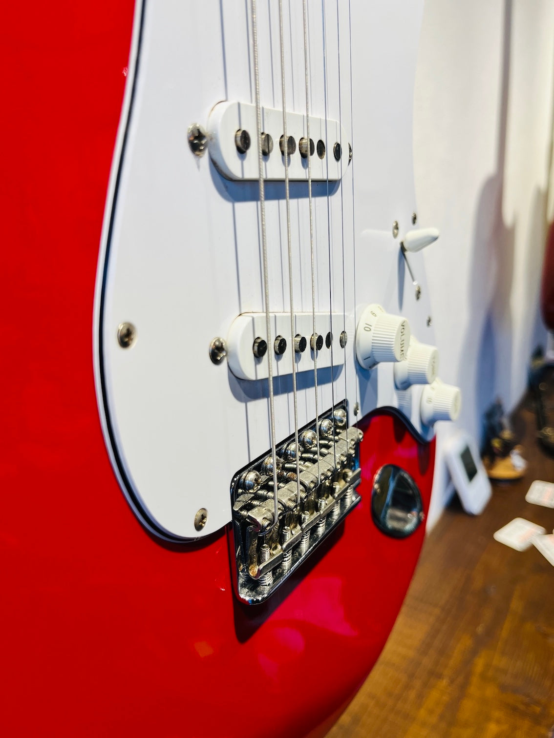 Fender Japan ST62 Dakota Red 2002 – auldguitars
