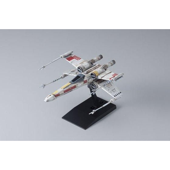 ビークルモデル002 Xウイング・スターファイター | STAR WARS（スター