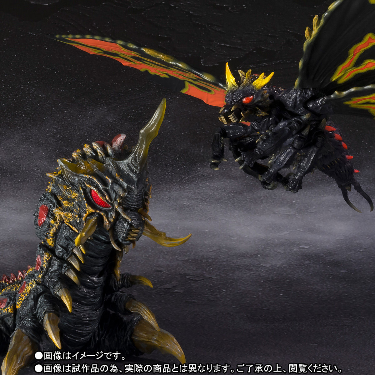 S.H.MonsterArts バトラ（成虫）＆バトラ（幼虫） Special Color Ver