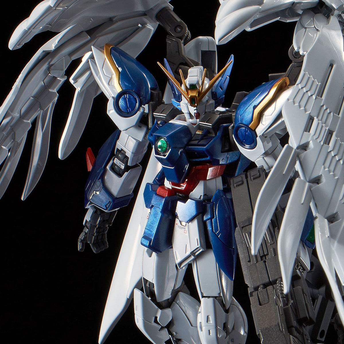 RG 1/144 ウイングガンダムゼロ EW & ドライツバーク［チタニウム
