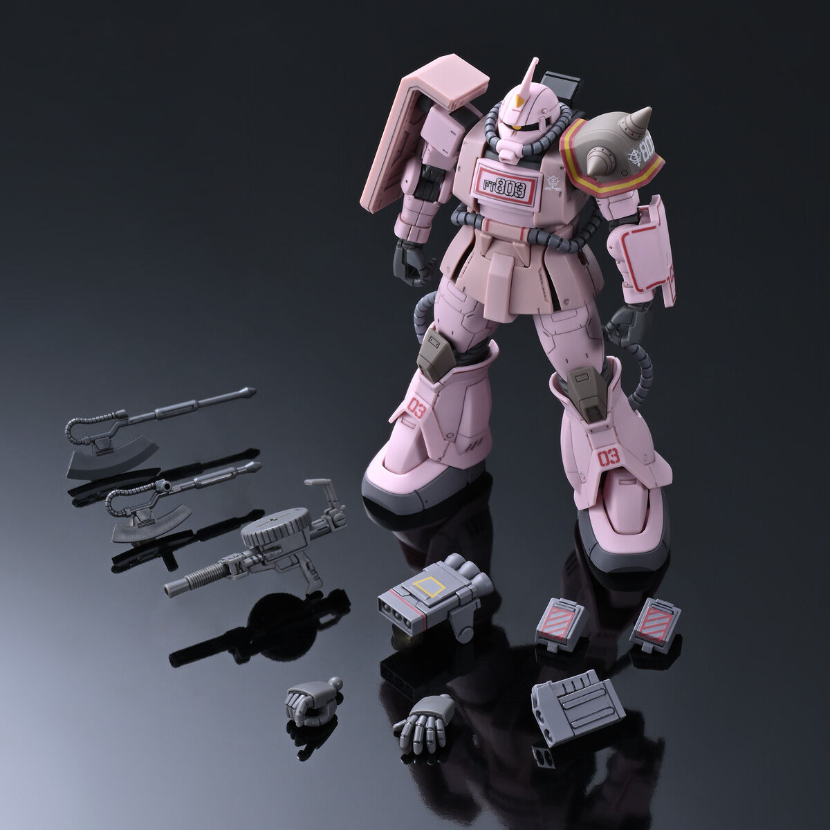 HG 1/144 ザク・デザートタイプ ピンクパンサー隊機【2次：2025