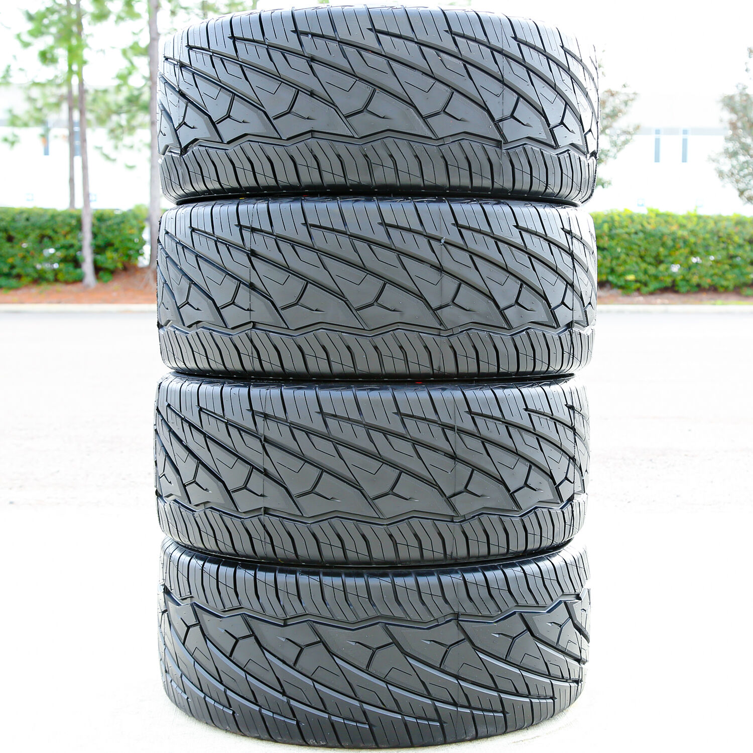 Set Of 4 Giovanna A/S 295/25R28 ZR 103W XL