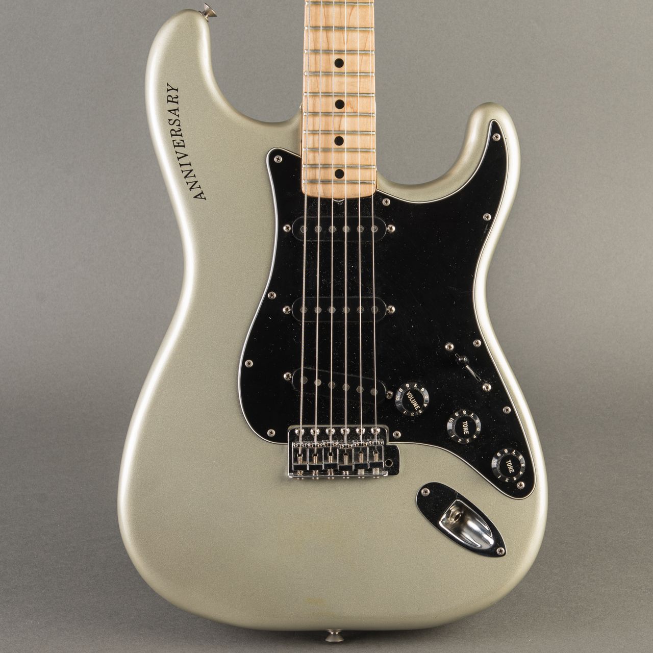 Carter Vintage - Fender 25th Anniversary Stratocaster 1979