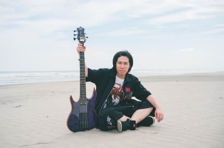 難波章浩 AKIHIRO NAMBA – 100% MY LIFE』掲載コンテンツ解禁 ／ T