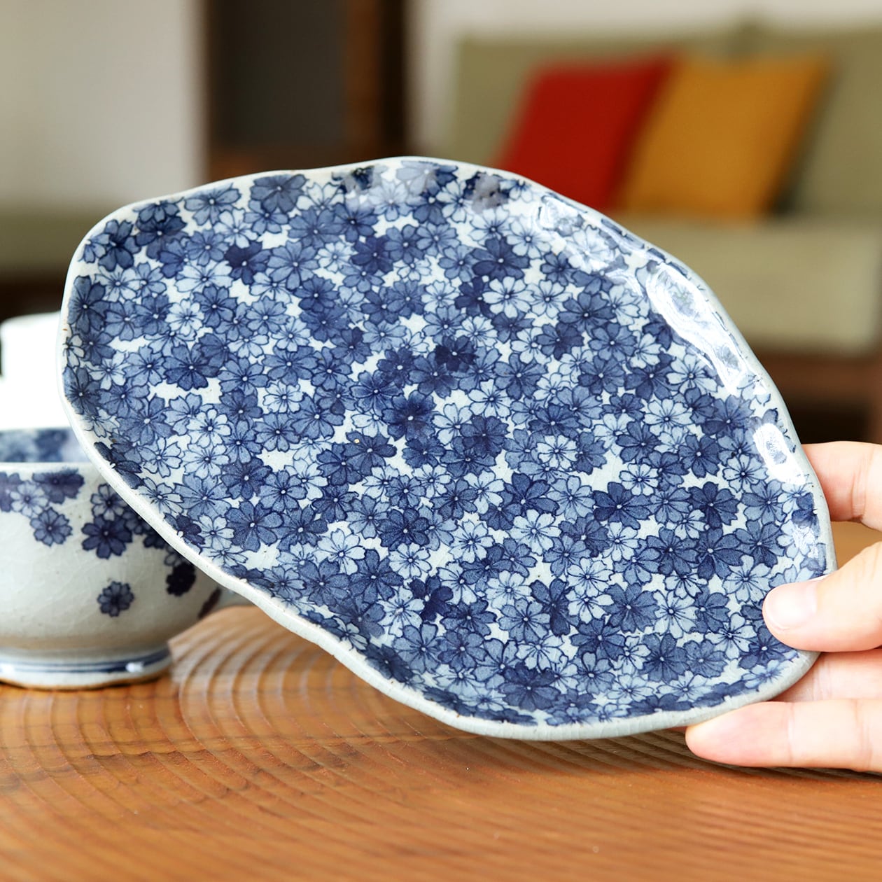 辻修窯 花尽くし モーニング碗皿 超絶技巧（有田焼） | にっこう生活館