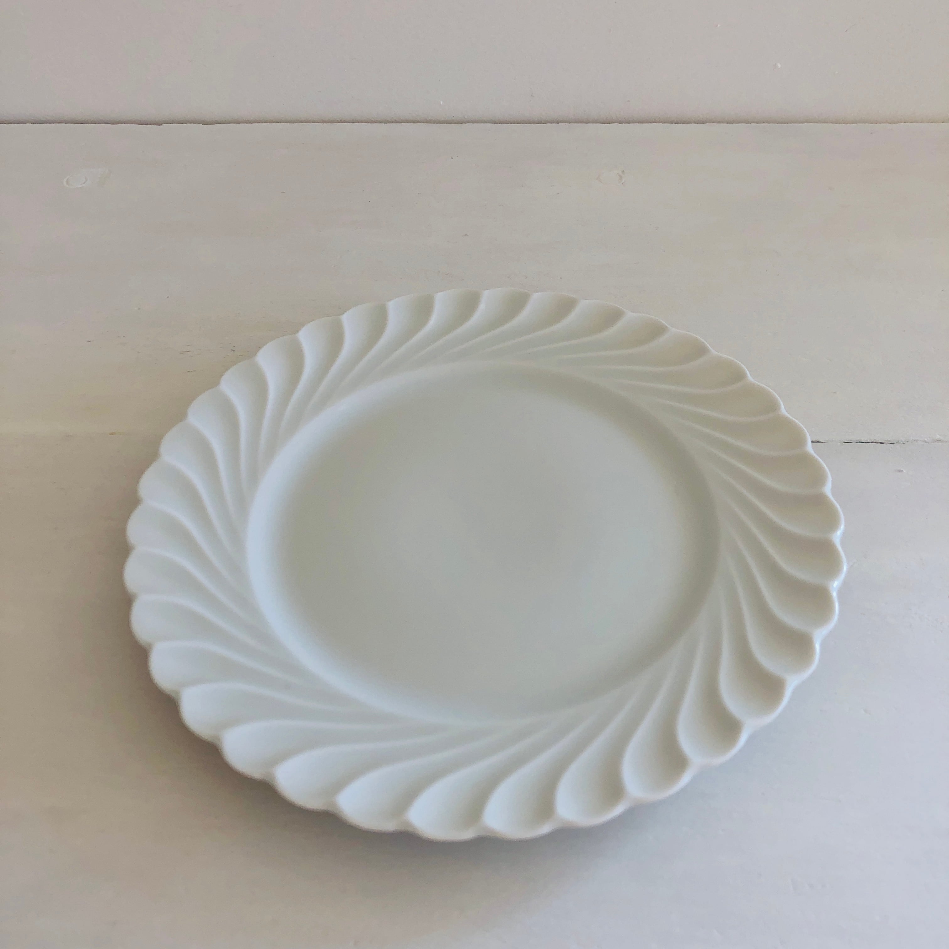 フランス リモージュ製 Haviland 白磁のプレート・器 (ヴィンテージ