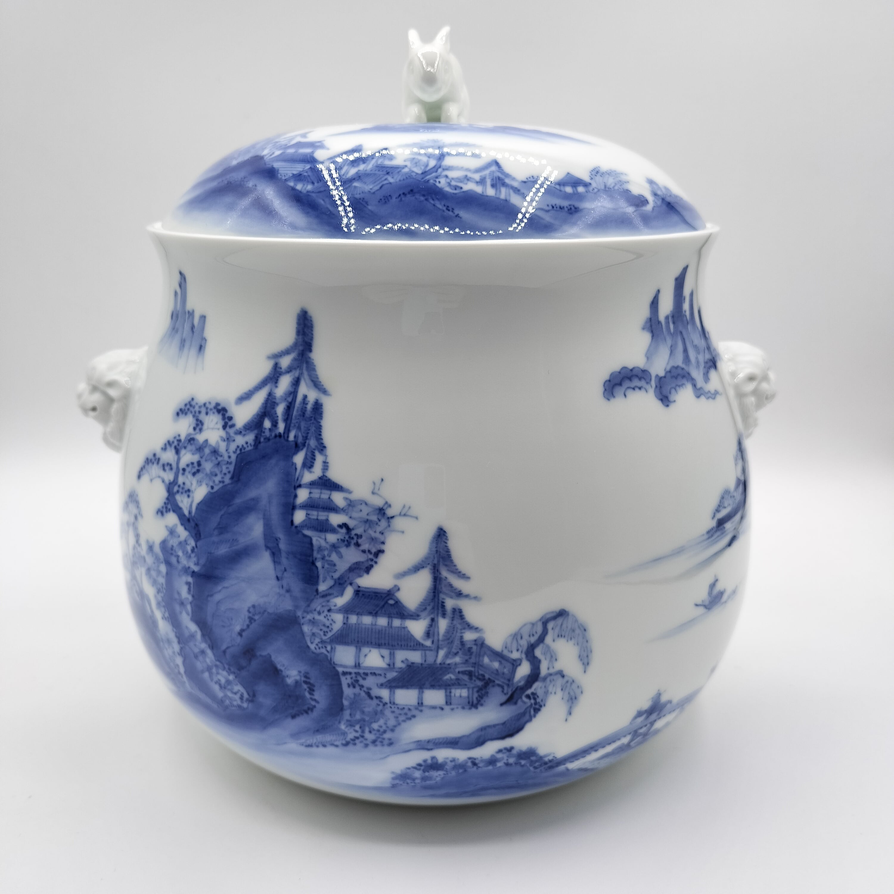 水指 染付 白磁獅子耳付 塗蓋添 横石嘉助・作 | 有限会社いとお