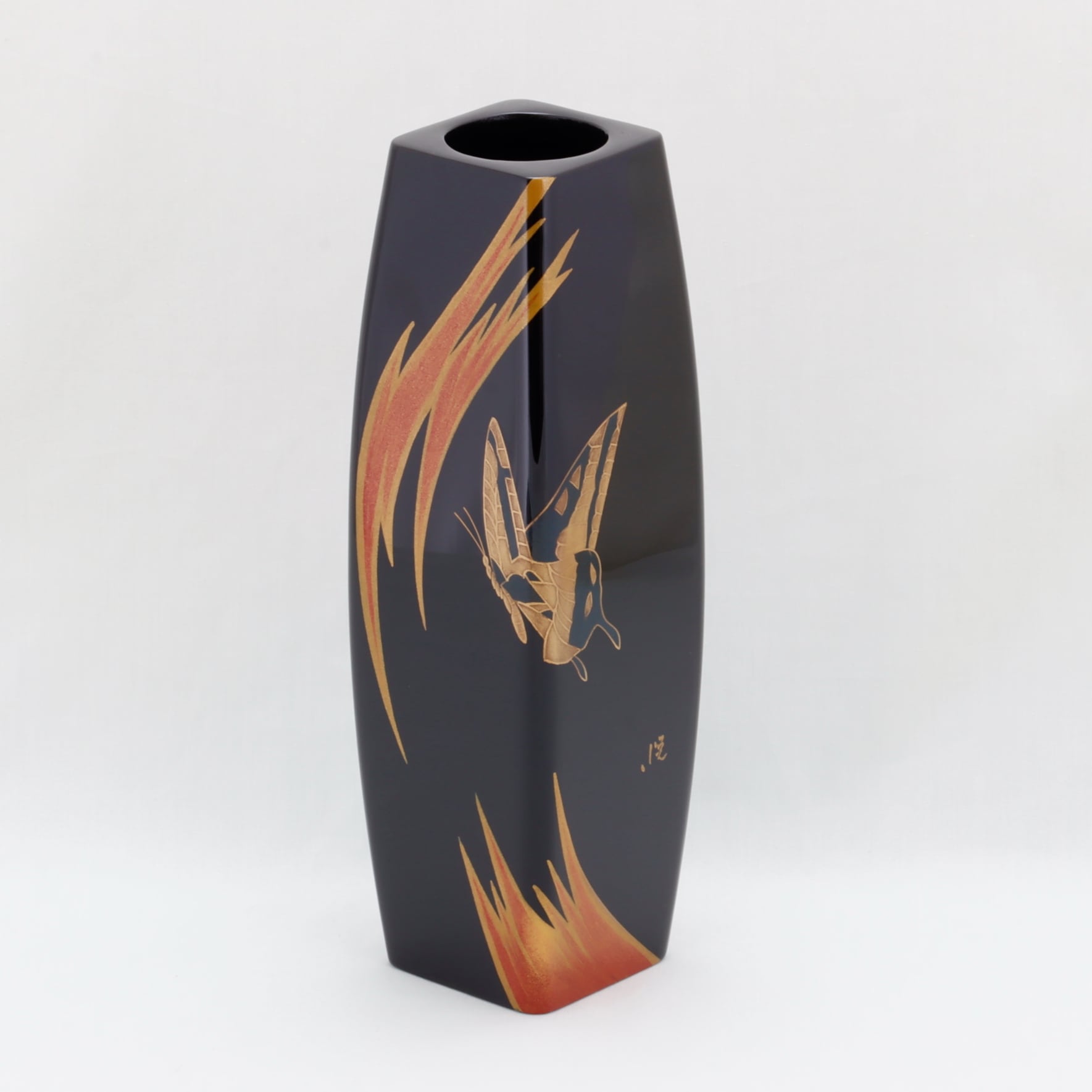 903 輪島塗 花器／胴張形／蝶花蒔絵 | 輪島塗 加藤漆器店 公式