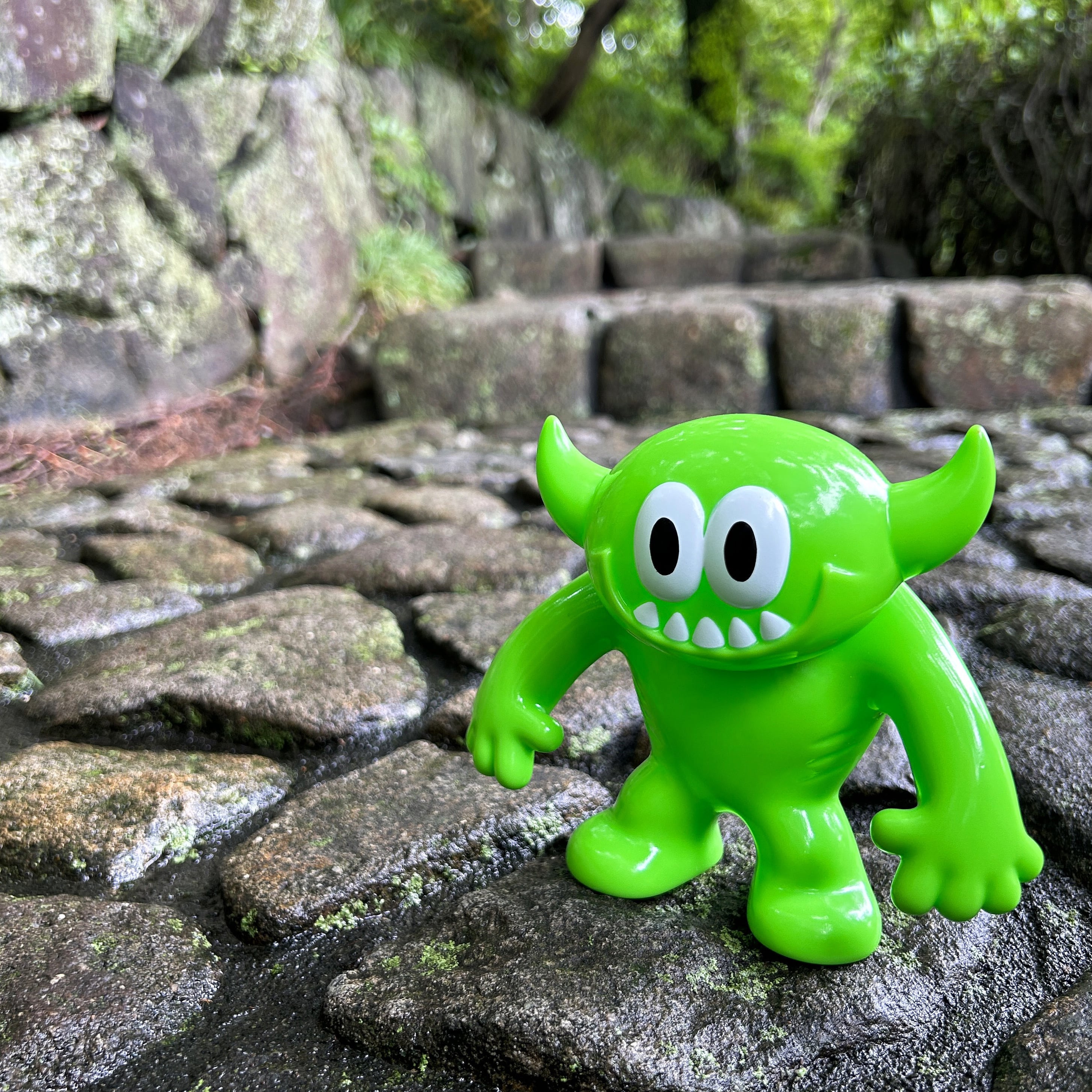 GABULIEN [lime green] フィギュア | KAMAKIRI ART BASE