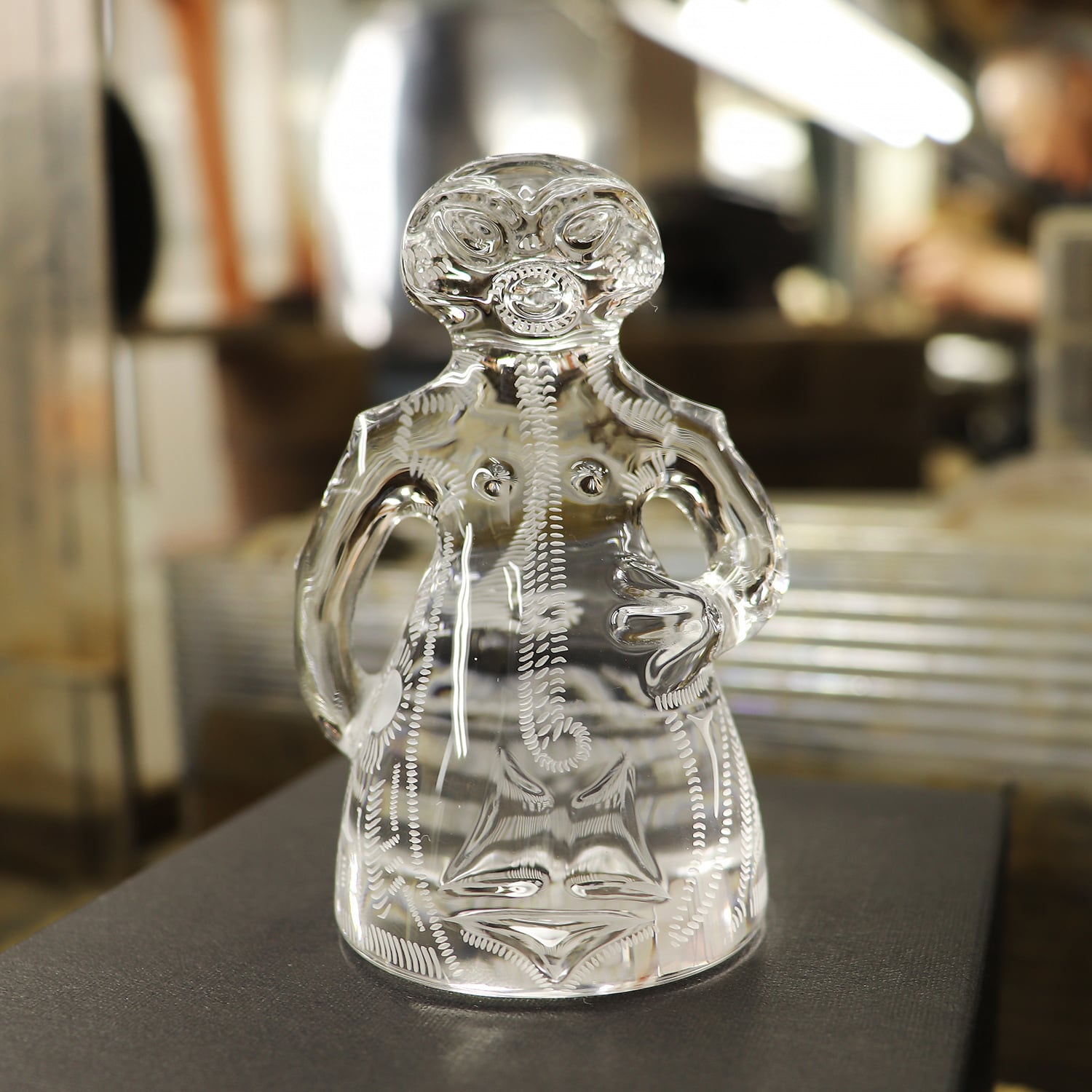 伝統工芸士保山水晶工芸品 『宝船』