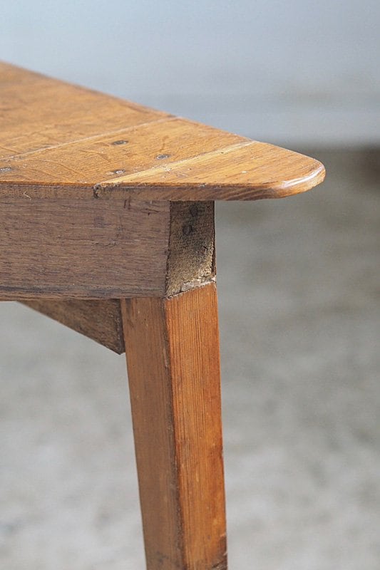 三角コーナーテーブル-vintage oak corner table | アンティーク