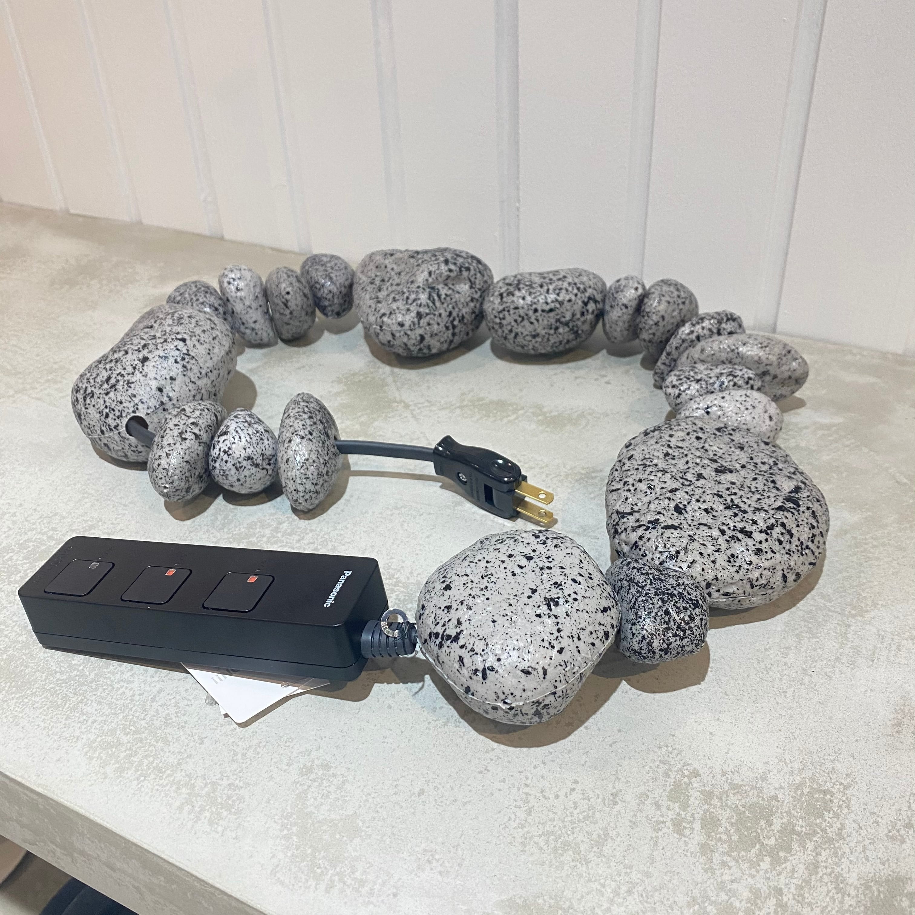 BLESS) CABLE JEWELRY MULTIPLUG 1.1M ARTIFICAL STONES | apt335nyc