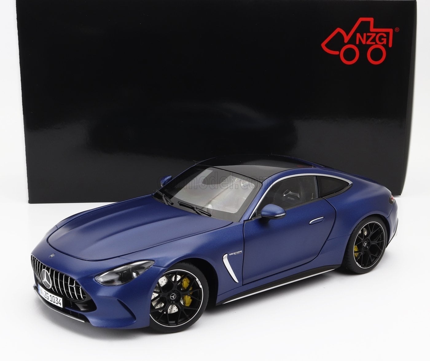ミニカー 1/18 メルセデス ベンツ AMG GT63 NZG 1/18 MERCEDES BENZ